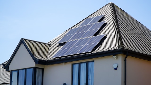 solar panel contractors the truth about “saving money” with solar